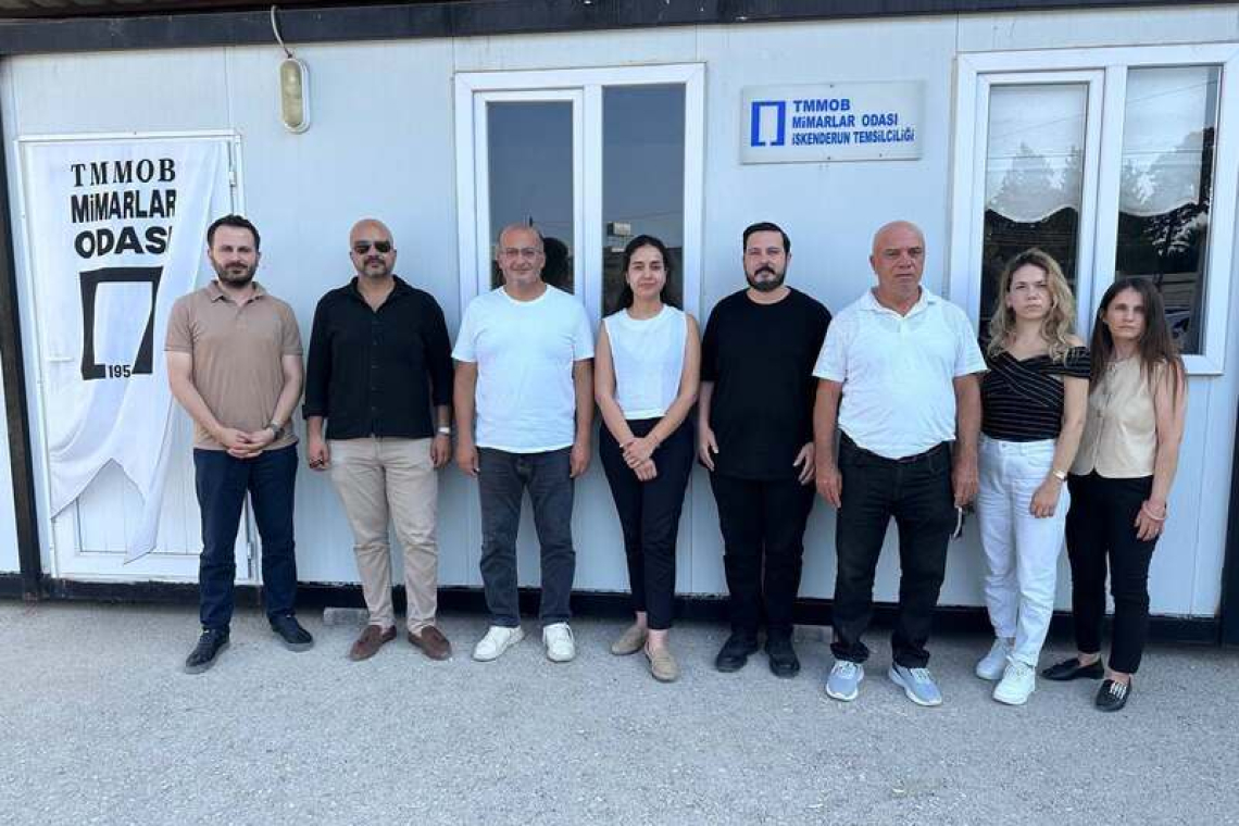 MİMARLAR ODASI PARK ALANINDAKİ TİCARİ YAPIYI YARGIYA TAŞIDI