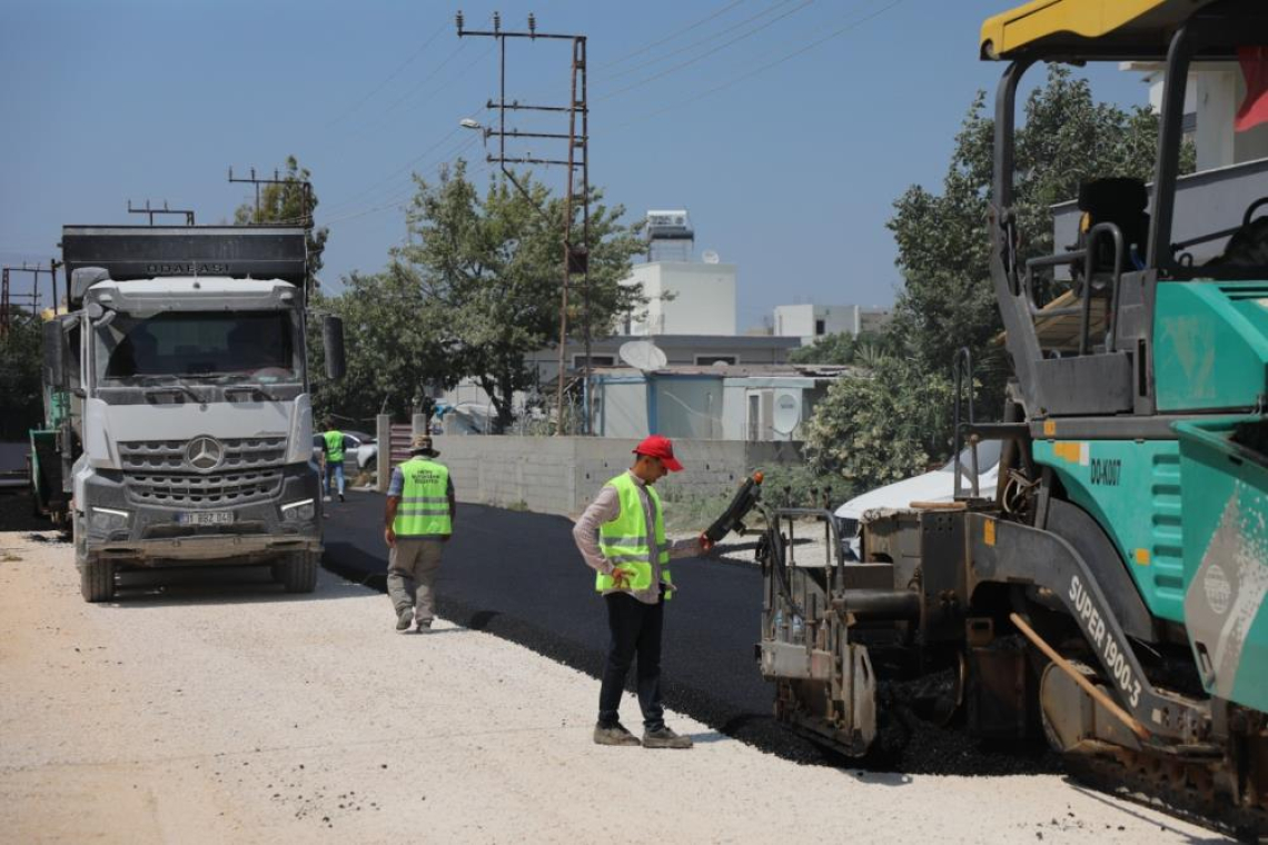 HBB'DEN AĞUSTOSTA 85 NOKTADA ASFALT ÇALIŞMASI