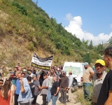 ÇÖĞÜRLÜ’DE TAŞ OCAĞI İÇİN BİLİRKİŞİ KEŞFİ