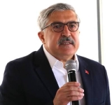 YAYMAN: “DÜNYA BEŞTEN BÜYÜKTÜR, TARİHİN DOĞRU TARAFINDAYIZ”