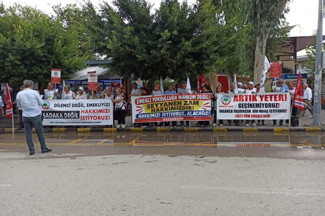 İSKENDERUN’DA EMEKLİLERDEN SEYYANEN ZAM VE GELİR ADALETİ ÇAĞRISI